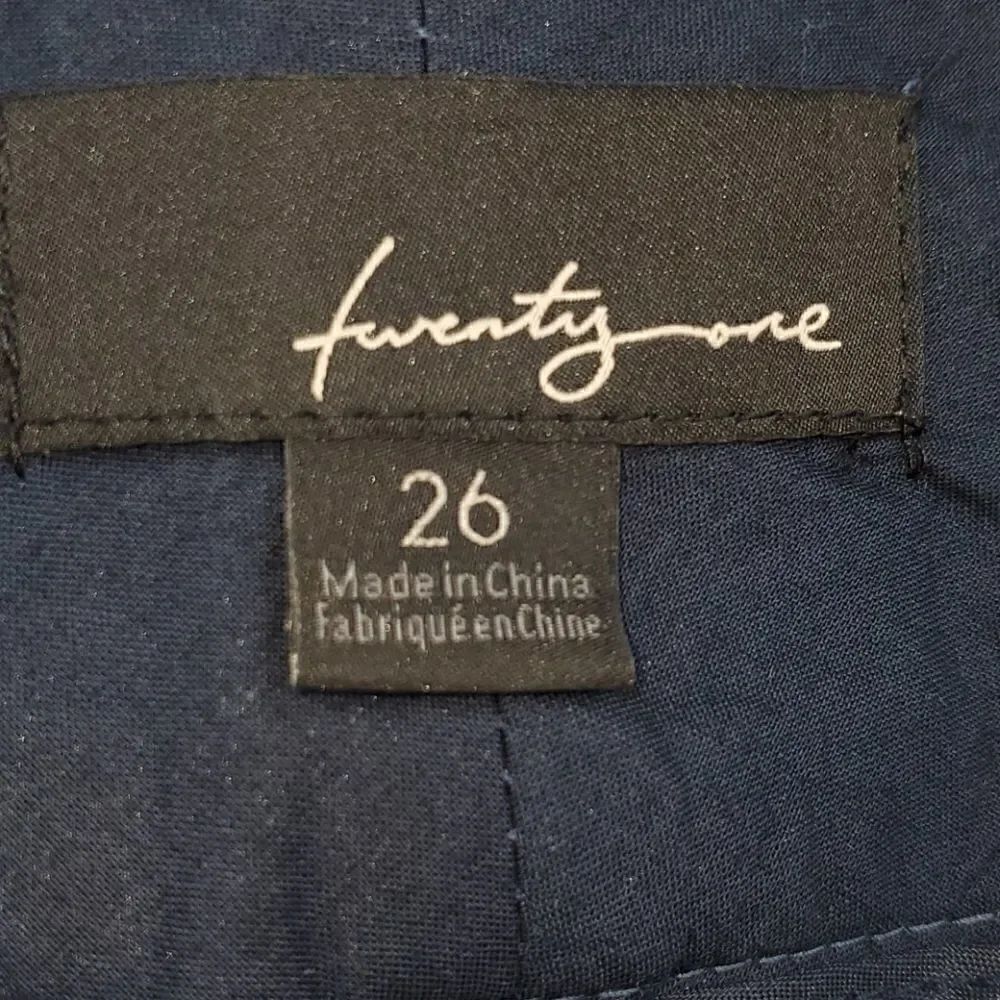 Twenty One Boot Cut Striped Denim Pants. Size 26 - Picture 7 of 10